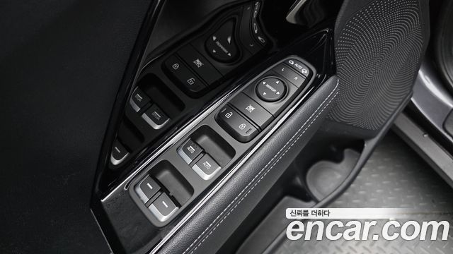 Kia Niro 2020 — photo 27