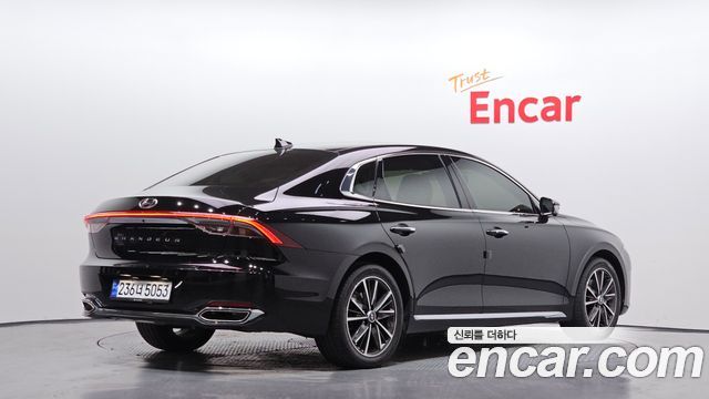 Hyundai Grandeur 2023 — photo 2