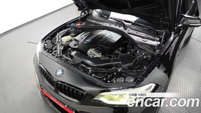 BMW M2 2017 — photo 6