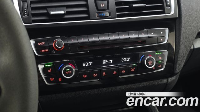 BMW M2 2017 — photo 18
