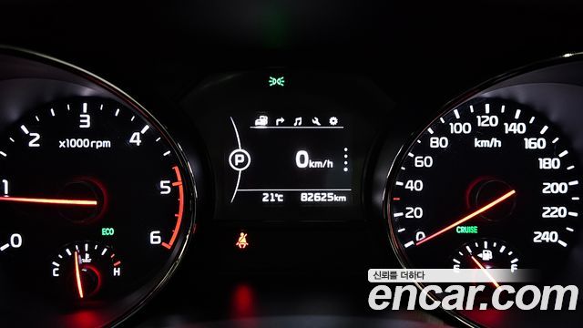 Kia Canival 2017 — photo 11