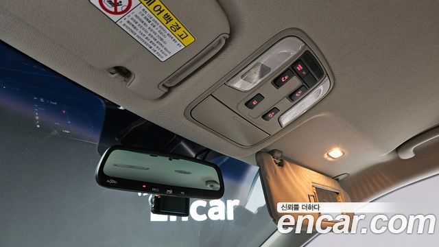 Kia Canival 2017 — photo 27