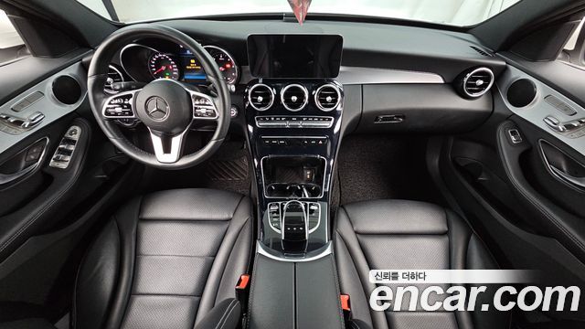 Mercedes-Benz C-Class 2020 — photo 7