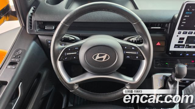 Hyundai Staria 2025 — photo 19