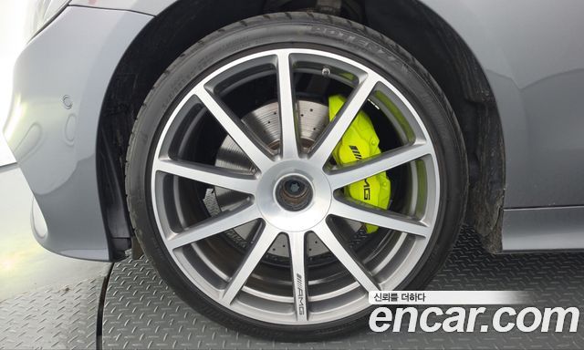 Mercedes-Benz E-Class 2019 — photo 5