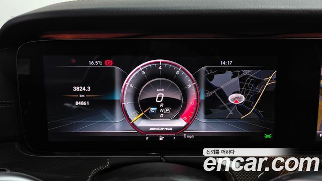 Mercedes-Benz E-Class 2019 — photo 11