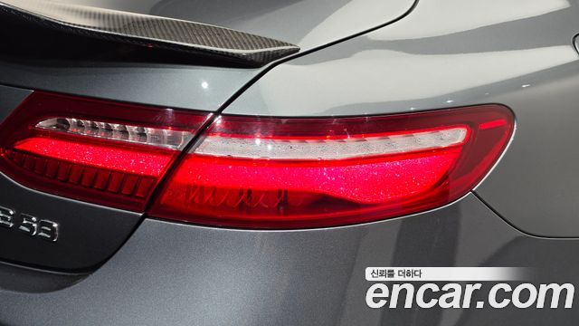 Mercedes-Benz E-Class 2019 — photo 9