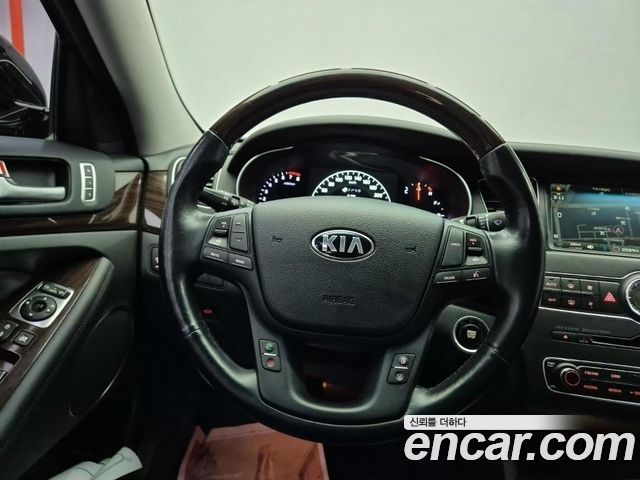 Kia K7 2015 — photo 16