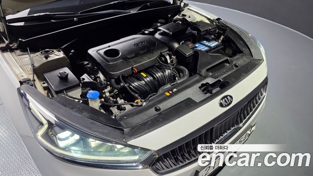 Kia K7 2017 — photo 6