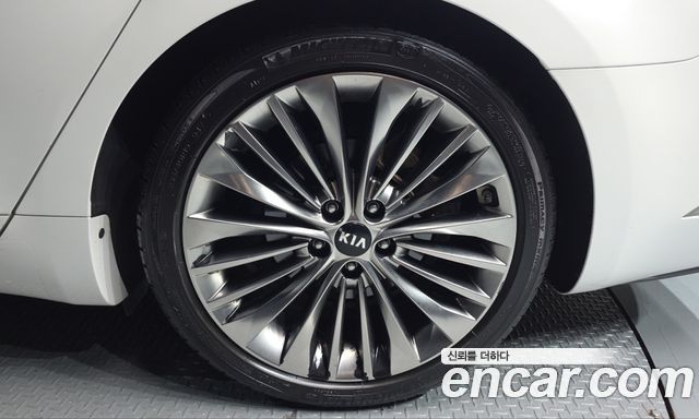 Kia K7 2017 — photo 7