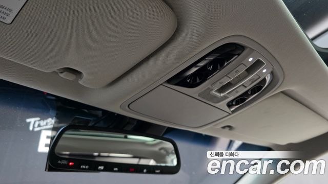 Kia K7 2017 — photo 39