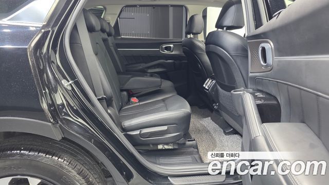 Kia Sorento 2021 — photo 18