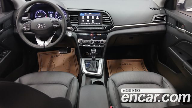 Hyundai AVANTE 2019 — photo 9