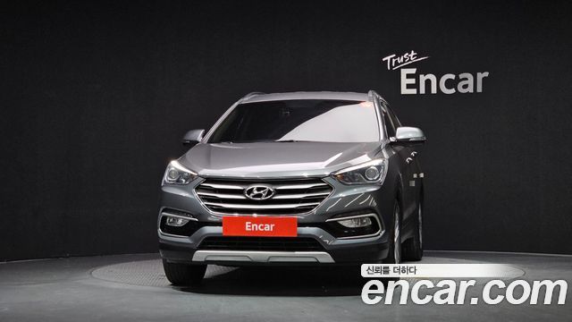 Hyundai Santafe 2016 — photo 3