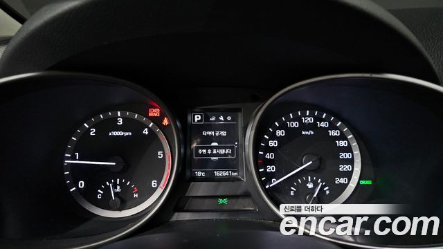 Hyundai Santafe 2016 — photo 8