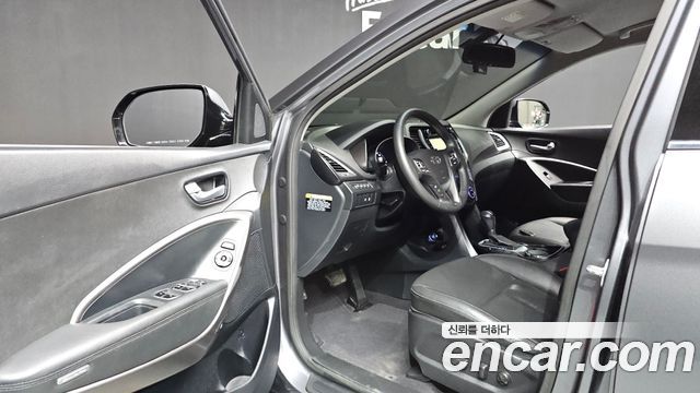 Hyundai Santafe 2016 — photo 10