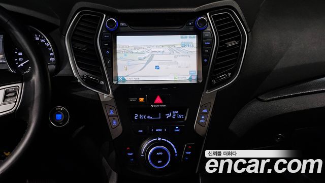 Hyundai Santafe 2016 — photo 13