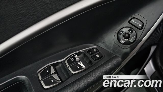 Hyundai Santafe 2016 — photo 15