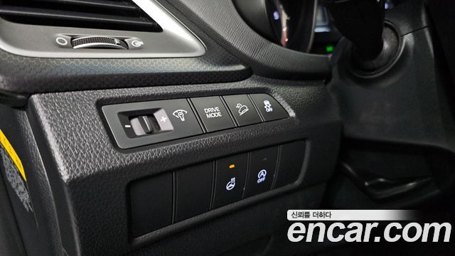 Hyundai Santafe 2016 — photo 16