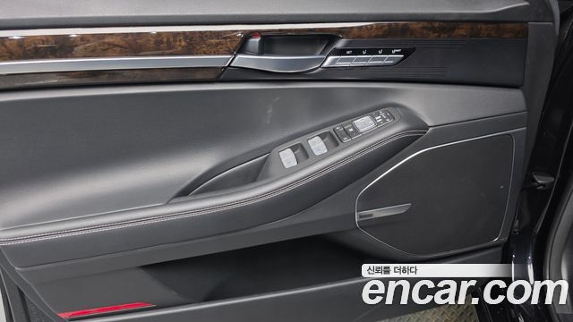 Genesis G90 2021 — photo 14