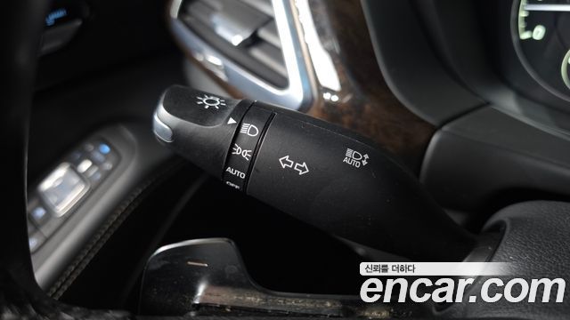 Genesis G90 2021 — photo 33