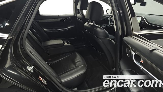 Hyundai Grandeur 2019 — photo 16