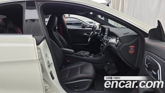 Mercedes-Benz CLA-Class 2014 — photo 11