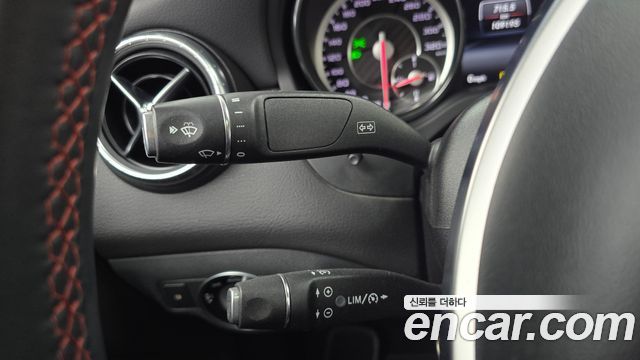 Mercedes-Benz CLA-Class 2014 — photo 16