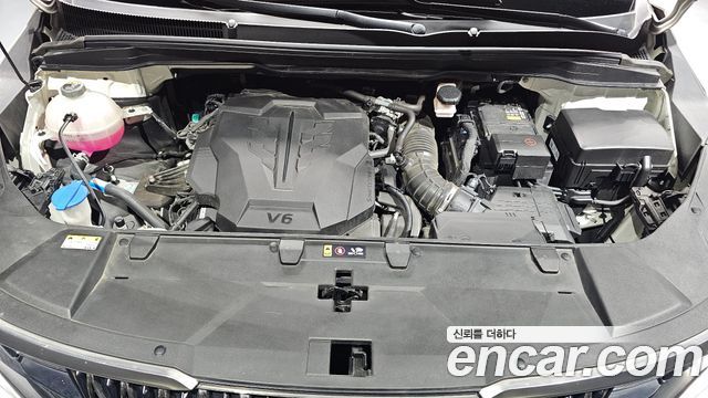 Kia Canival 2023 — photo 6