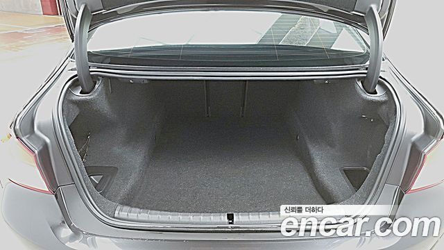 BMW 5-Series 2020 — photo 6