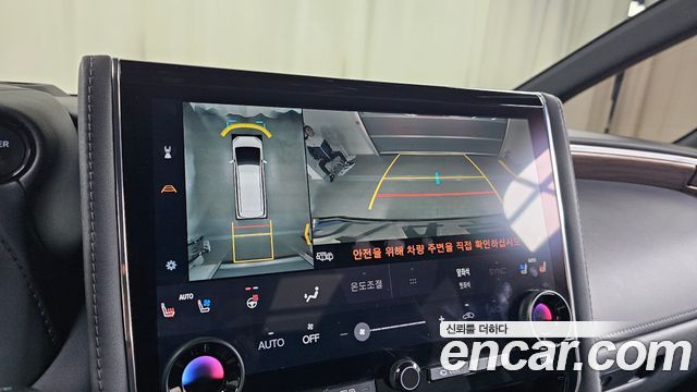 Toyota Alphard 2024 — photo 21