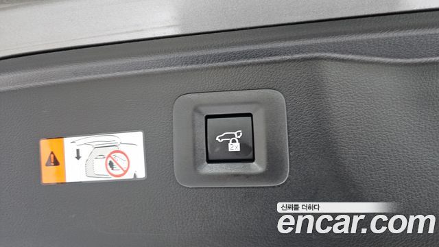 Toyota Alphard 2024 — photo 25