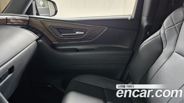 Toyota Alphard 2024 — photo 15