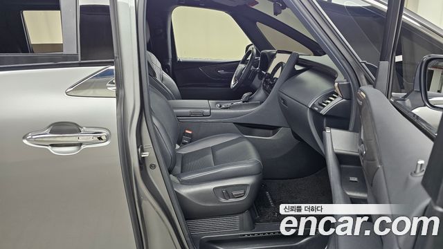 Toyota Alphard 2024 — photo 16