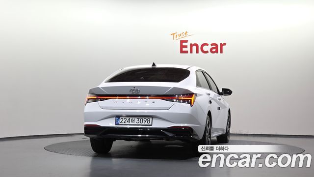 Hyundai AVANTE 2021 — photo 4