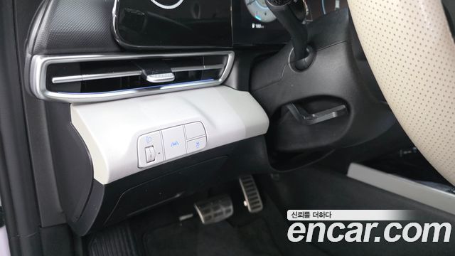 Hyundai AVANTE 2021 — photo 27