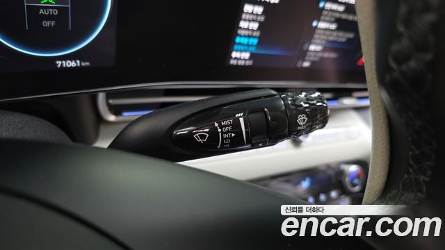 Hyundai AVANTE 2021 — photo 29