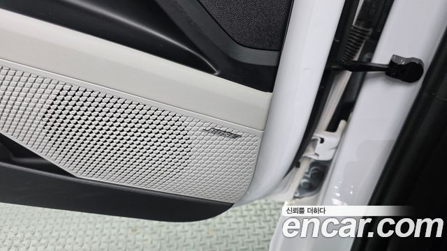 Hyundai AVANTE 2021 — photo 31