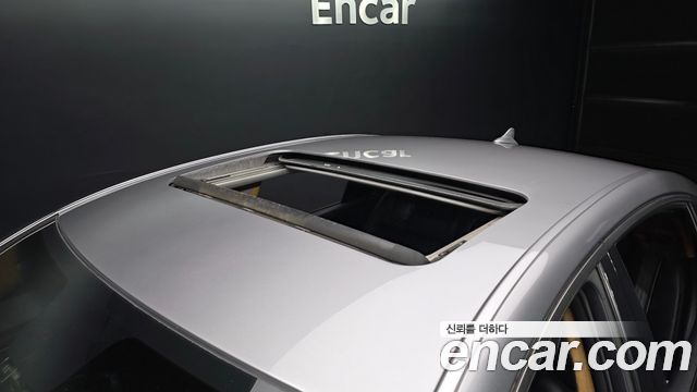 Hyundai Genesis 2013 — photo 19