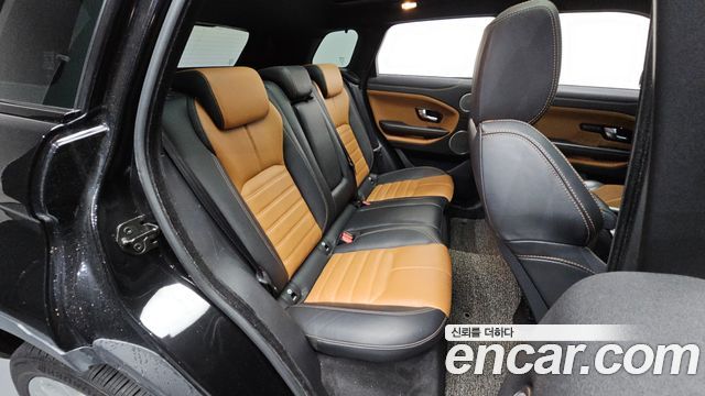 Land Rover Range Rover Evoque 2017 — photo 17