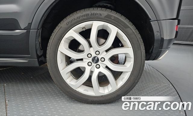 Land Rover Range Rover Evoque 2017 — photo 7