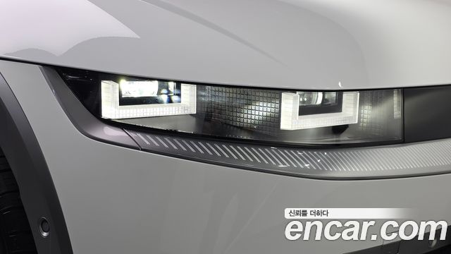 Hyundai Ioniq5 2027 — photo 8