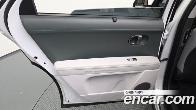 Hyundai Ioniq5 2027 — photo 15