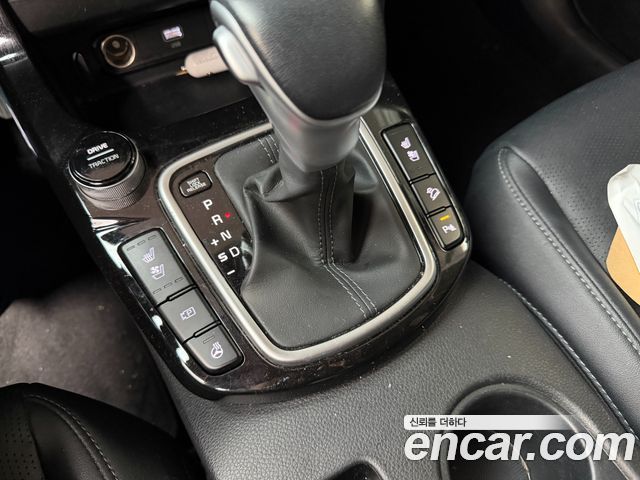 Kia Seltos 2023 — photo 8