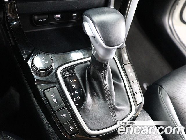 Kia Seltos 2023 — photo 9