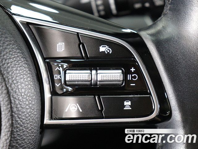 Kia Seltos 2023 — photo 12