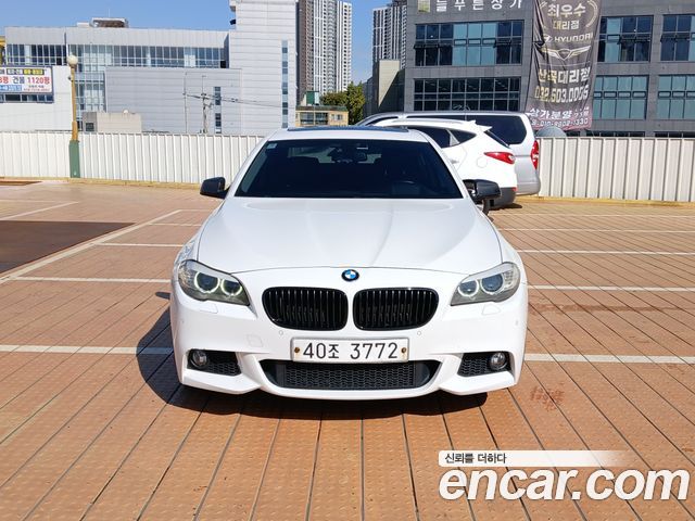 BMW 5-Series 2012 — photo 2