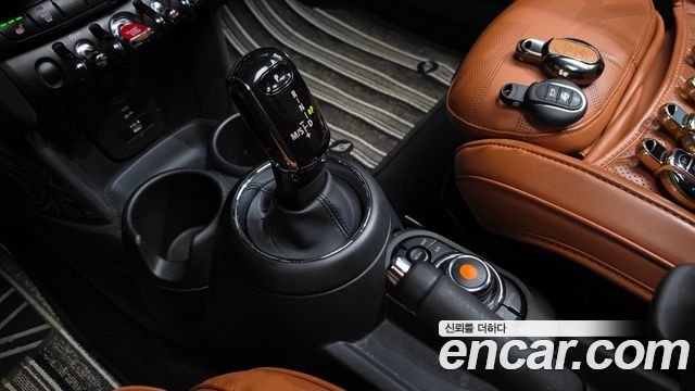 Mini Cooper 2021 — photo 12