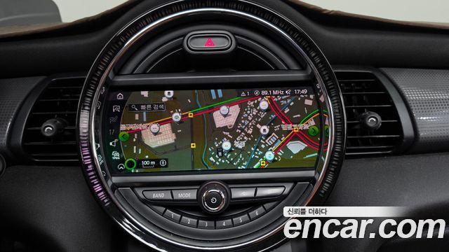 Mini Cooper 2021 — photo 18