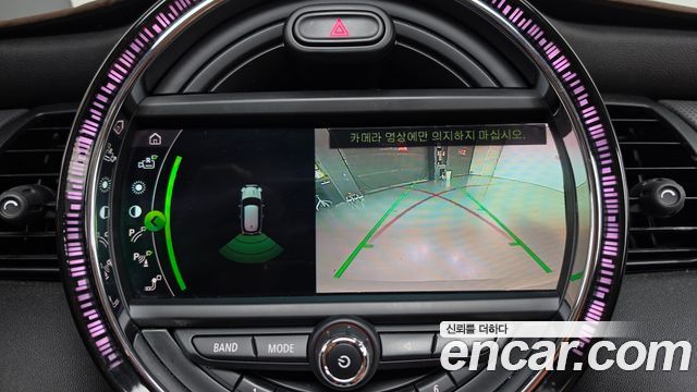 Mini Cooper 2021 — photo 20
